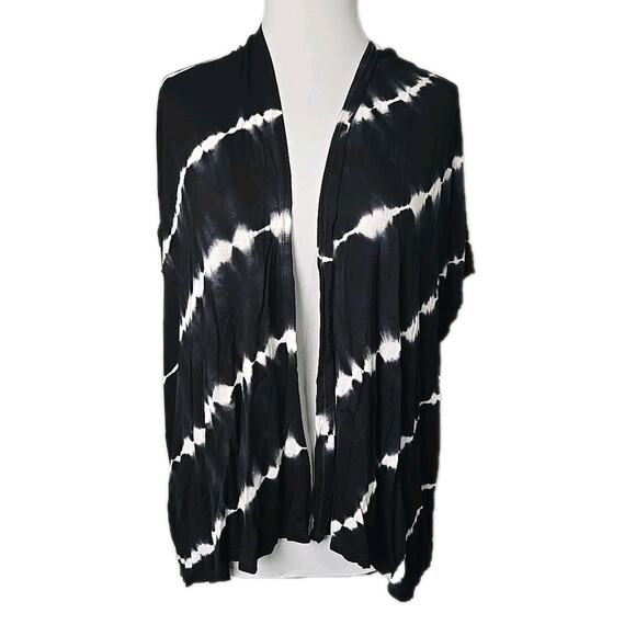 TORRID Size 1 Black Tie-Dyed Jersey Rayon Open-Front Wrap Sweater (14/16 - 1X) - Picture 1 of 7
